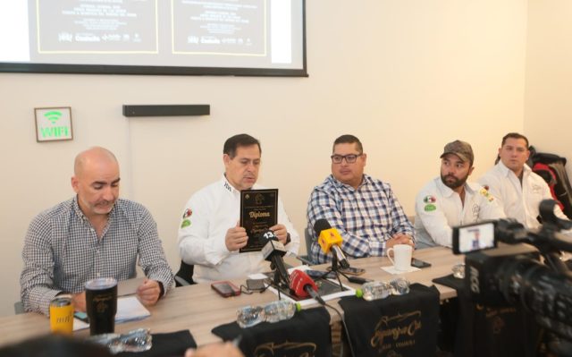 004 FIN DE SEMANA DE AUTOS CLÁSICOS CON