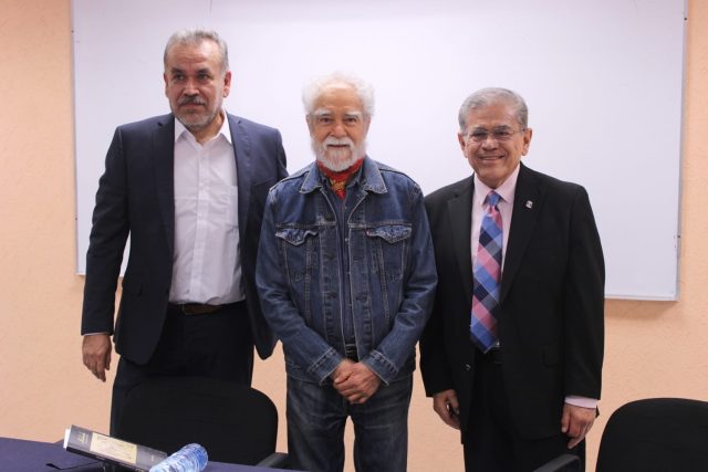 Presentan el Libro la Malinche 8
