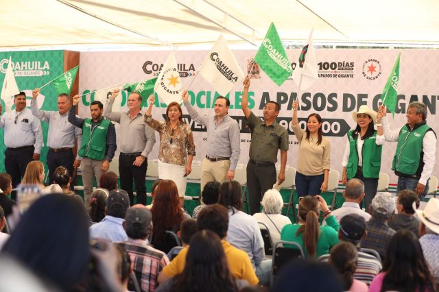 004 LLEVA MANOLO OBRAS SOCIALES AL DESIERTO DE COAHUILA