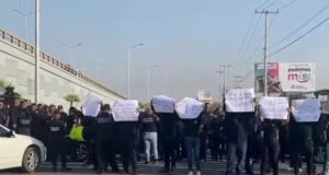 PROTESTAN POLICIAS MUNICIPALES DE TORREÓN