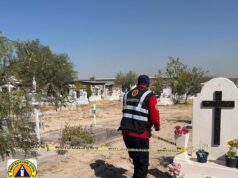 PROTECCIÓN CIVIL Y BOMBEROS CLAUSURA LÁPIDAS EN MAL ESTADO EN EL PANTEÓN MUNICIPAL