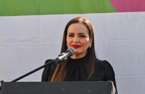 SUSY TORRECILLAS VE A MUJERES LISTAS PARA ASUMIR GOBERNATURA EN DURANGO