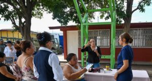 SUMARÁ LERDO REGISTRO DE HUERTOS FAMILIARES A UNIDAD MÓVIL DE ATENCIÓN EN MES DE LA MUJER RURAL