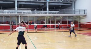 PELOTA TARASCA REÚNE A ADULTOS MAYORES EN LA JABONERA